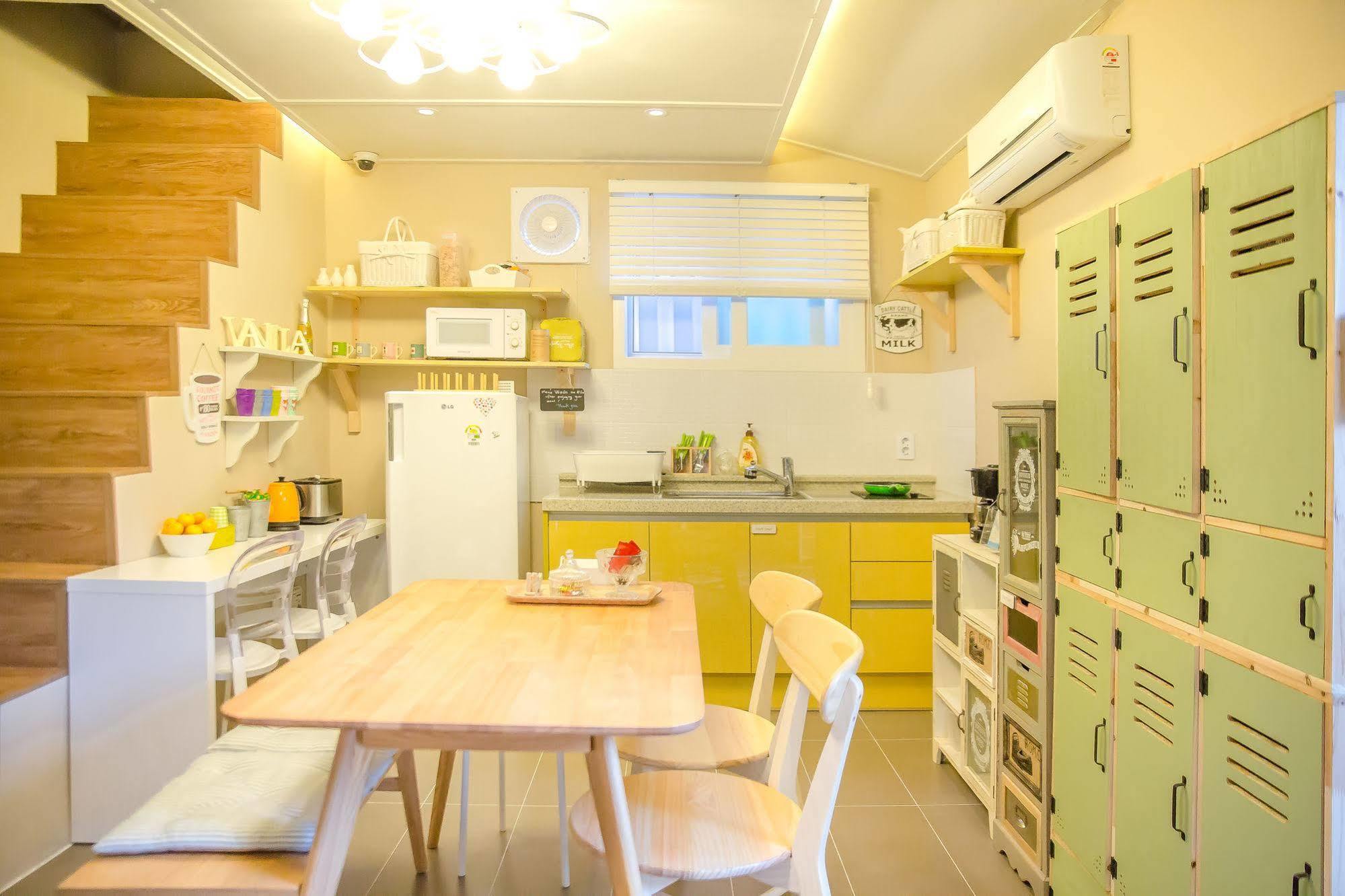 Hostel Vanilla 1 Dongdaemun Seoul Eksteriør bilde